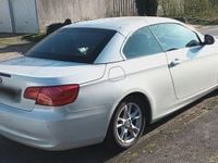 Gebraucht BMW 320 Cabriolet 170 PS (125 kW) 2011 Weiß Cabrio