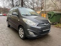 Gebraucht Hyundai i10 Comfort 68 PS (50 kW) 2011 Grau Kleinwagen