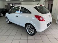 Gebraucht Opel Corsa Selection 69 PS (50 kW) 2014 Weiß Kleinwagen