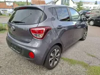 Gebraucht Hyundai i10 YES! 87 PS (63 kW) 2017 Star dust / met Kleinwagen