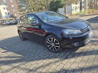Gebraucht VW Golf VII Match 122 PS (89 kW) 2012 Schwarz Limousine