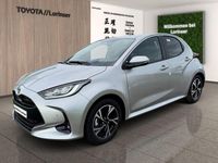 Neu Toyota Yaris Hybrid 117 PS (86 kW) 2025 Silber Limousine
