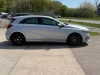 Gebraucht Mercedes A180 Style 122 PS (89 kW) 2016 Silber Limousine