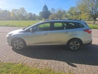 Usata Ford Focus 125 CV (91 kW) 2014 Argento Berlina