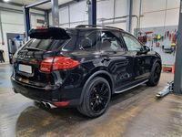 Gebraucht Porsche Cayenne Turbo 500 PS (367 kW) 2012 Schwarz SUV