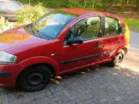 Gebraucht Citroën C3 60 PS (44 kW) 2002 Rot Kleinwagen