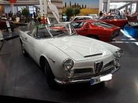 Gebraucht Alfa Romeo 2600 145 PS (106 kW) 1963 Weiß Cabrio