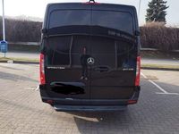 Gebraucht Mercedes Sprinter 170 PS (125 kW) 2024 Schwarz Van