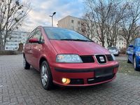 Gebraucht Seat Alhambra 150 PS (110 kW) 2002 Rot Van / Kleinbus