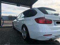 Gebraucht BMW 318 143 PS (105 kW) 2015 Weiß Kombi