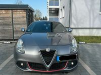 Gebraucht Alfa Romeo Giulietta 170 PS (125 kW) 2012 Grau Kleinwagen