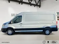 Gebraucht Ford Transit Trend 105 PS (77 kW) 2022 Frostweiß Van