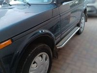 Gebraucht Lada niva 83 PS (61 kW) 2013 Grün SUV