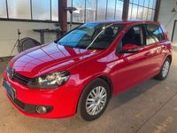 Gebraucht VW Golf VI Highline 110 PS (80 kW) 2009 Rot Kleinwagen