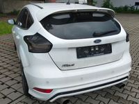 Gebraucht Ford Focus ST-Line 182 PS (133 kW) 2018 Weiß Limousine