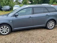 Gebraucht Toyota Avensis Executive 177 PS (130 kW) 2005 Grau Kombi