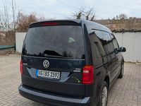 Gebraucht VW Caddy Beach 102 PS (75 kW) 2016 Blau Van / Kleinbus