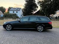 Gebraucht Mercedes E200 150 PS (110 kW) 2016 Schwarz Kombi
