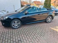 Gebraucht VW Golf Cabriolet LOUNGE 105 PS (77 kW) 2016 Schwarz Cabrio