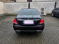 Gebraucht Mercedes E220 194 PS (142 kW) 2016 Schwarz Limousine