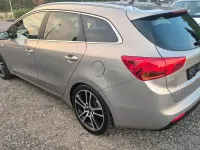 Gebraucht Kia Ceed 135 PS (99 kW) 2013 Grau Kleinwagen