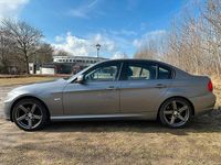 Gebraucht BMW 320 170 PS (125 kW) 2010 Limousine