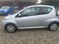 Gebraucht Citroën C1 Advance 68 PS (50 kW) 2012 Silber Kleinwagen