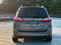 Gebraucht Ford Grand C-Max Titanium 125 PS (91 kW) 2014 Braun Van / Kleinbus