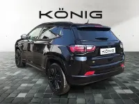 Käytetty Jeep Compass 131 HP (96 kW) 2024 Musta Katumaasturi