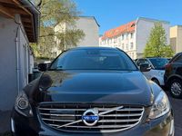 Gebraucht Volvo XC60 Summum 181 PS (133 kW) 2015 Schwarz SUV