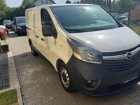 Gebraucht Opel Vivaro 120 PS (88 kW) 2016 Weiß Van / Kleinbus