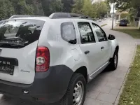 Używany Dacia Duster Lauréate 105 KM (77 kW) 2013 Biały SUV