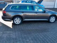 Gebraucht VW Passat 190 PS (139 kW) 2018 Braun Kombi