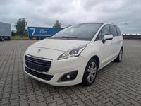 Gebraucht Peugeot 5008 150 PS (110 kW) 2016 Weiß Van / Kleinbus