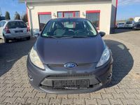 Gebraucht Ford Fiesta Trend 60 PS (44 kW) 2012 Limousine