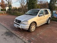 Gebraucht Mercedes ML430 272 PS (200 kW) 2000 Silber SUV