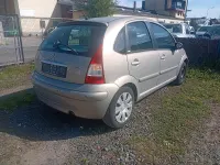 Gebraucht Citroën C3 76 PS (55 kW) 2009 Gold Kleinwagen