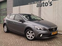 Gebraucht Volvo V40 CC Kinetic 120 PS (88 kW) 2018 Grau Kombi