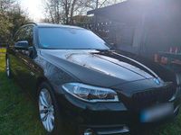 Gebraucht BMW 520 190 PS (139 kW) 2017 Schwarz Kombi