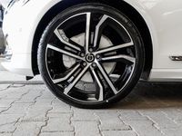 Gebraucht Volvo V90 Plus 197 PS (144 kW) 2024 Crystal white pearl Kombi