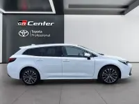 Gebraucht Toyota Corolla Basis 140 PS (102 kW) 2024 Super white Limousine