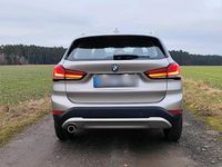 Gebraucht BMW X1 150 PS (110 kW) 2021 Grau SUV