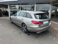 Gebraucht Mercedes C180 Avantgarde 170 PS (125 kW) 2024 Silver metallic Kombi
