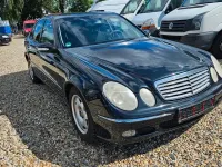 Gebraucht Mercedes E240 Elegance 177 PS (130 kW) 2003 Schwarz Limousine