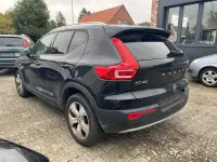 Gebraucht Volvo XC40 Momentum 150 PS (110 kW) 2020 Schwarz SUV