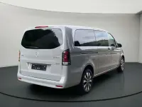 Gebraucht Mercedes Vito 190 PS (139 kW) 2024 Alpingrau Van