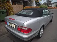 Gebraucht Mercedes CLK320 Elegance 218 PS (160 kW) 1999 Silber Cabrio