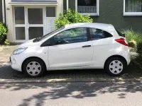 Gebraucht Ford Ka Ambiente 69 PS (50 kW) 2012 Weiß Kleinwagen