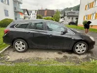 Gebraucht Opel Astra Innovation 165 PS (121 kW) 2011 Schwarz Kombi