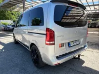 Gebraucht Mercedes V250 Edition 190 PS (139 kW) 2017 Silber Van / Kleinbus